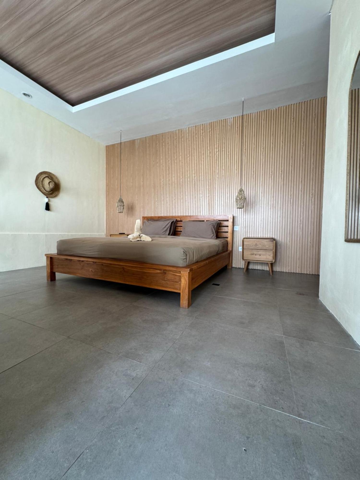 Kiki Village Bathtub Canggu Εξωτερικό φωτογραφία