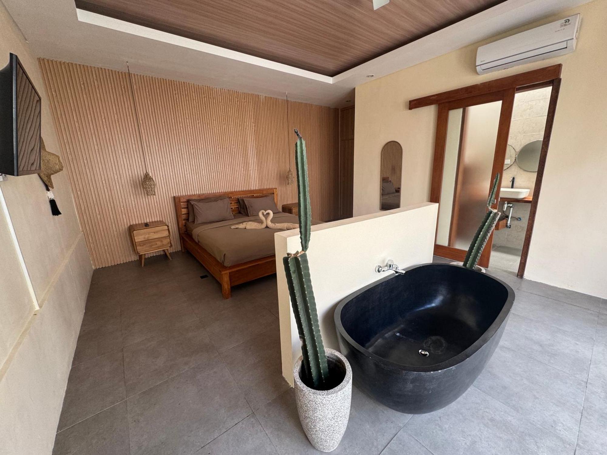 Kiki Village Bathtub Canggu Εξωτερικό φωτογραφία