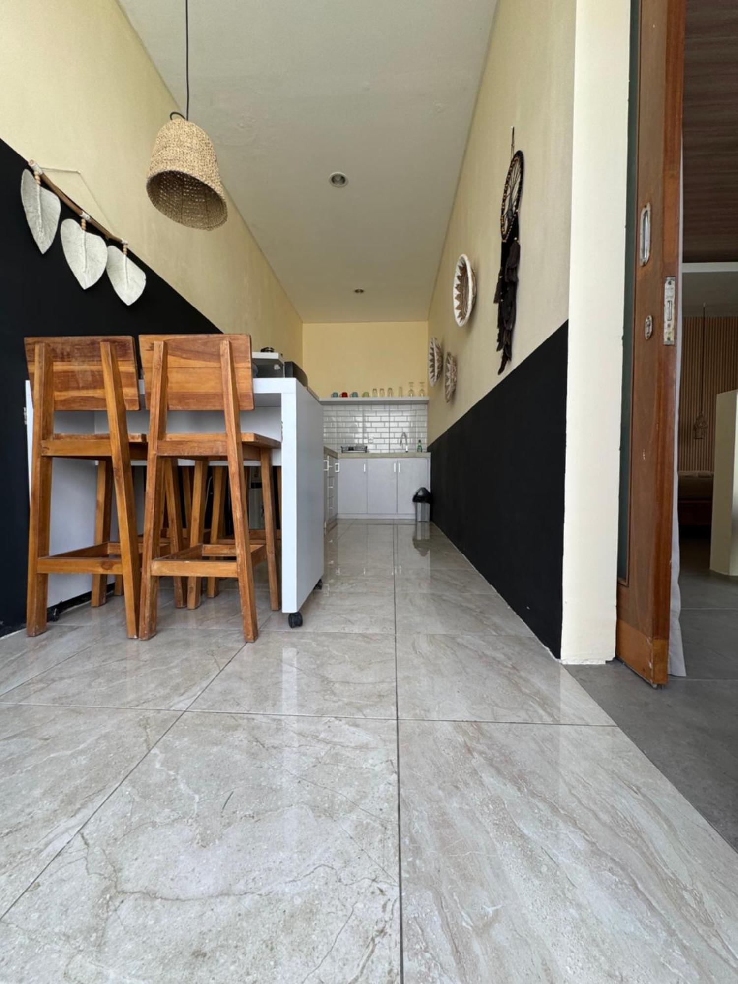 Kiki Village Bathtub Canggu Εξωτερικό φωτογραφία